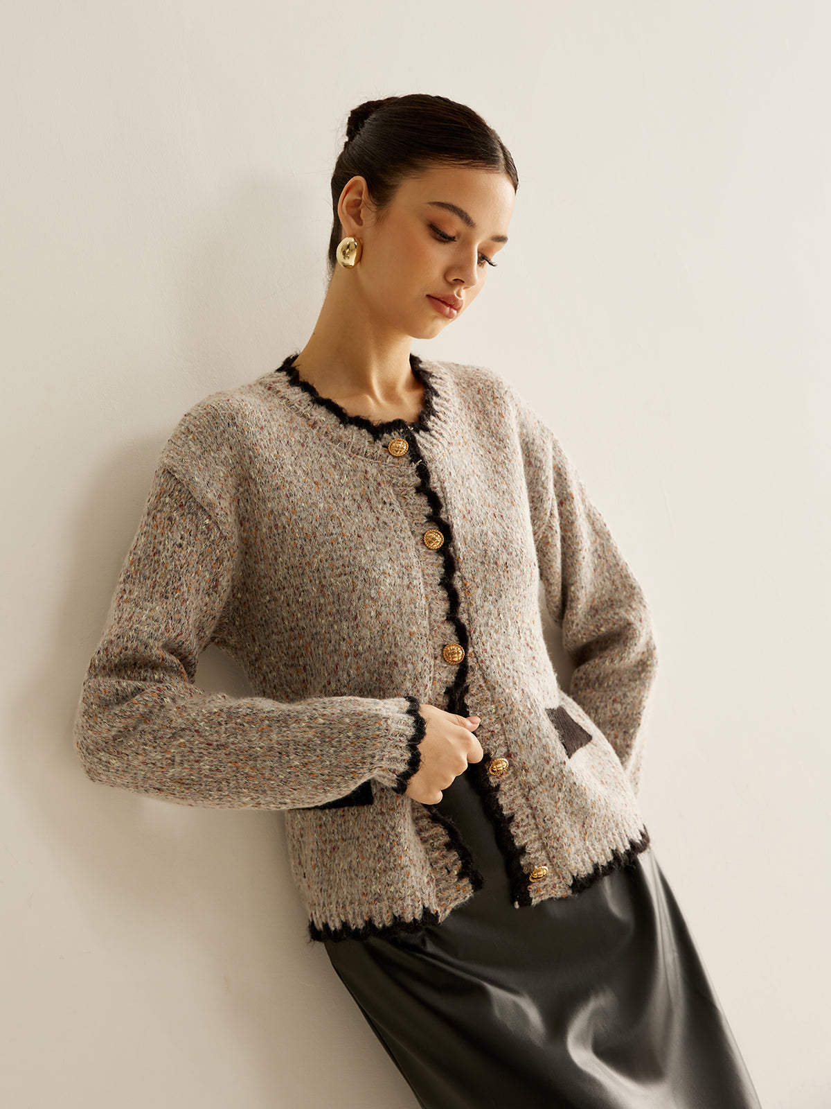 Çok Yönlü Kontrast Kesim Düğmeli Kardigan