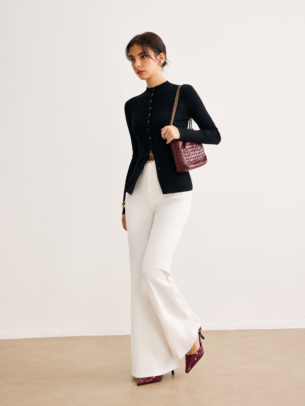 Düğmeli Dar Örgü Üst