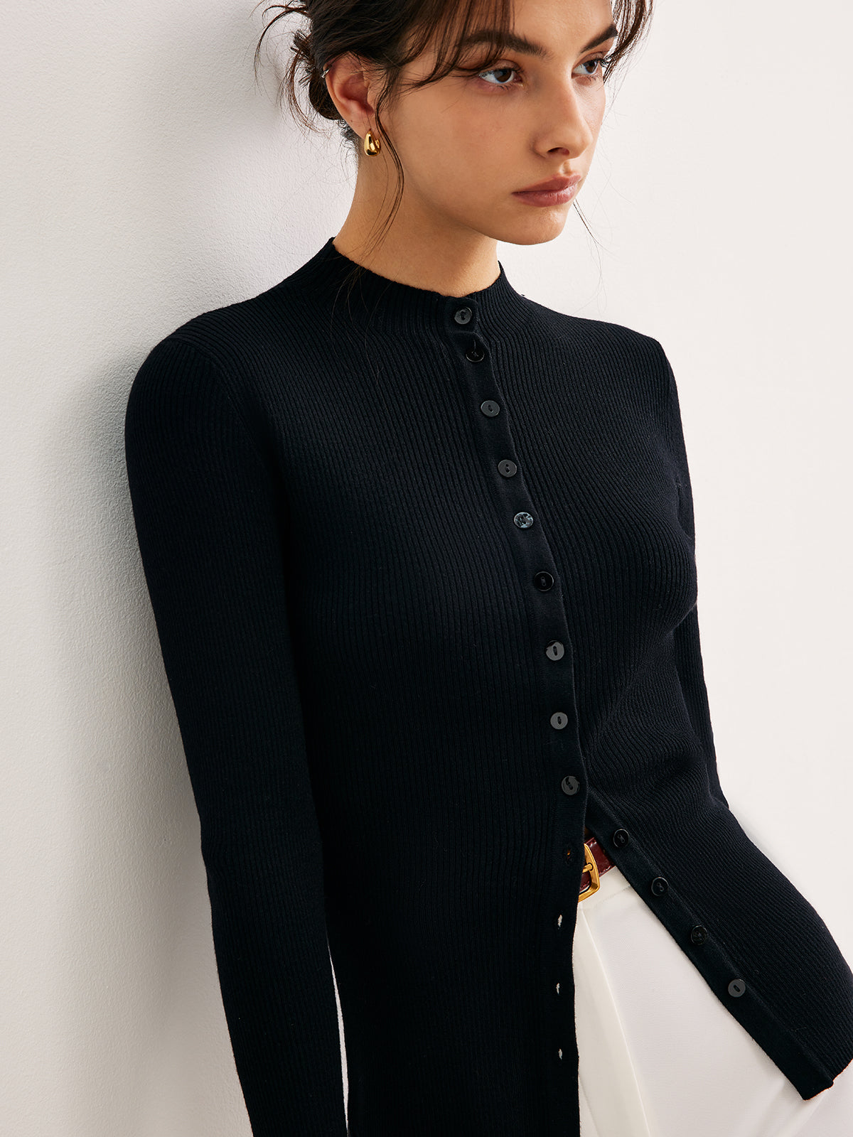 Düğmeli Dar Örgü Üst