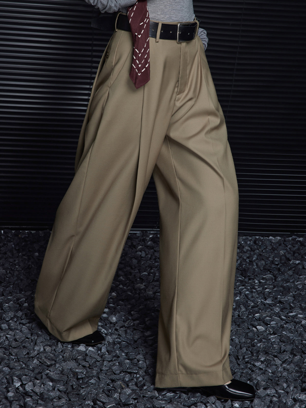 Kemersiz Plise Drape Pantolon