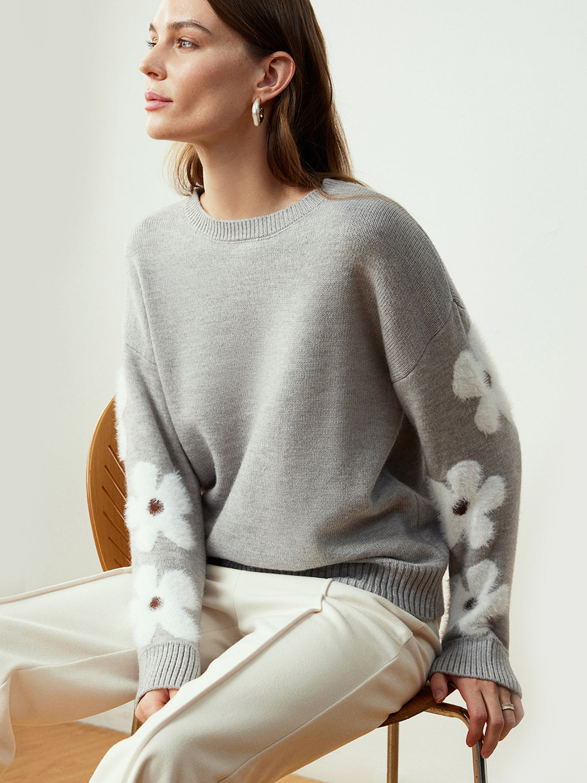 Jakarlı Çiçekli Örgü Üst