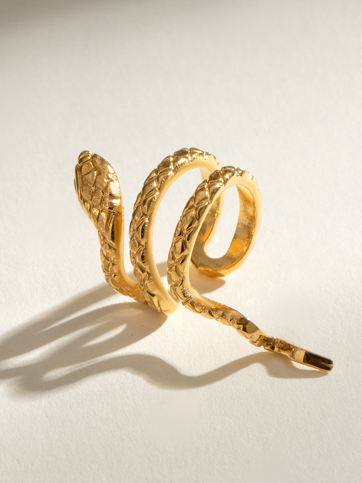 Tek Yılan Şeklinde Kulak Manşeti