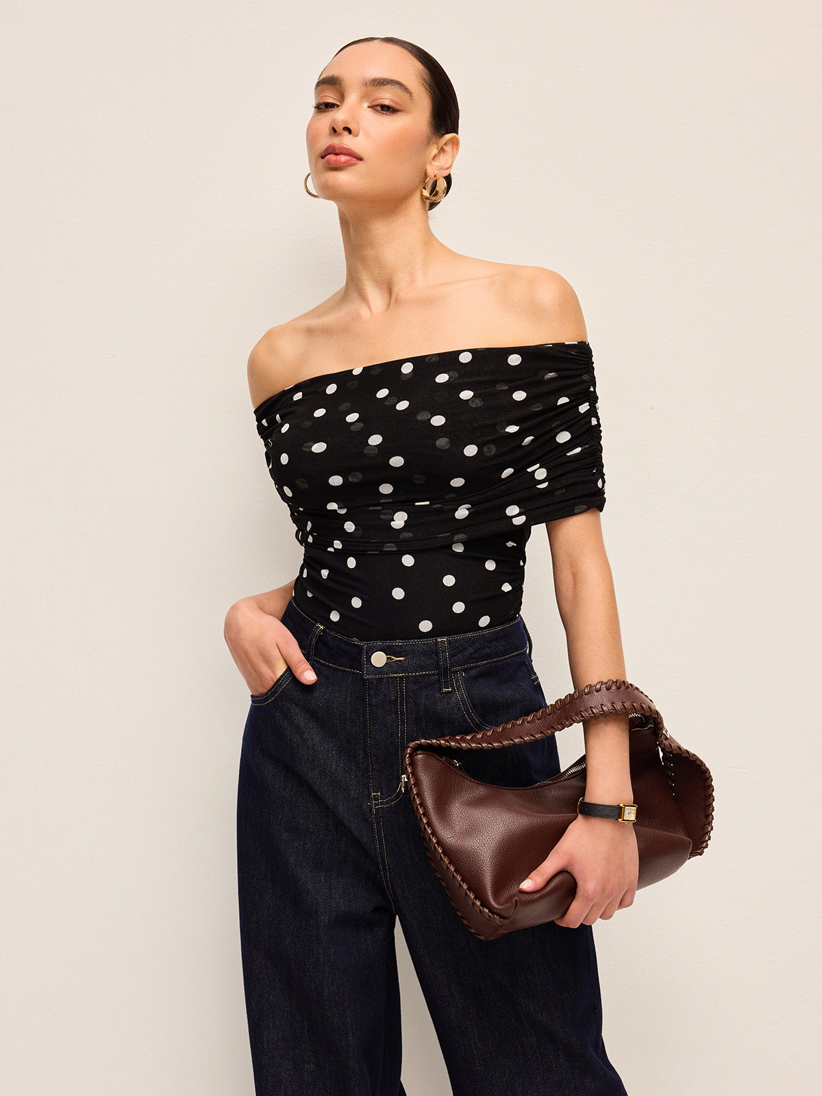 Polka Dot Omuz Açık Body