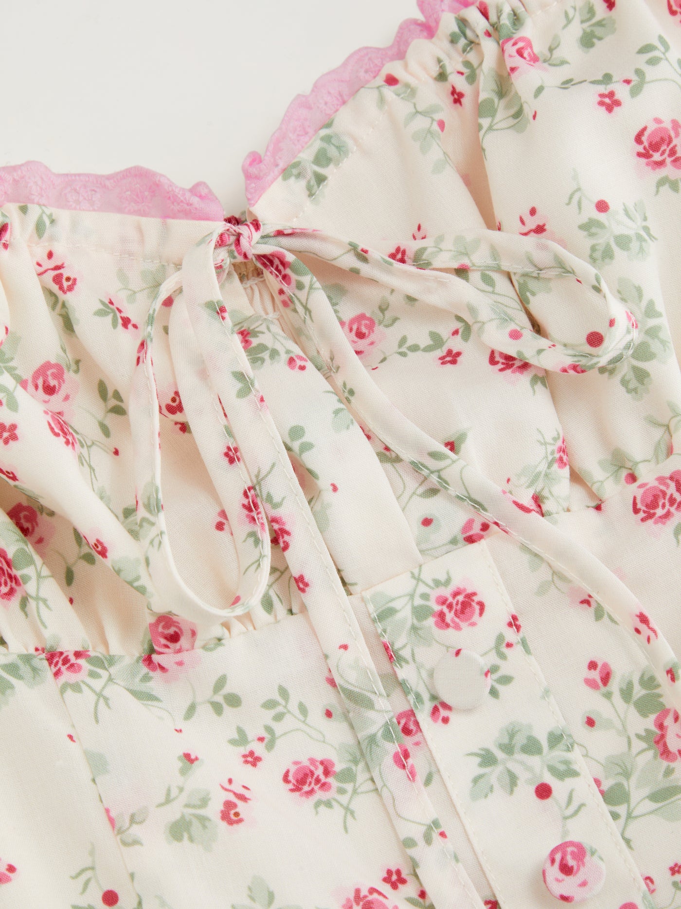Vestido midi floral de mezcla de algodón con cuello cuadrado, lazada y fruncido - Rosa
