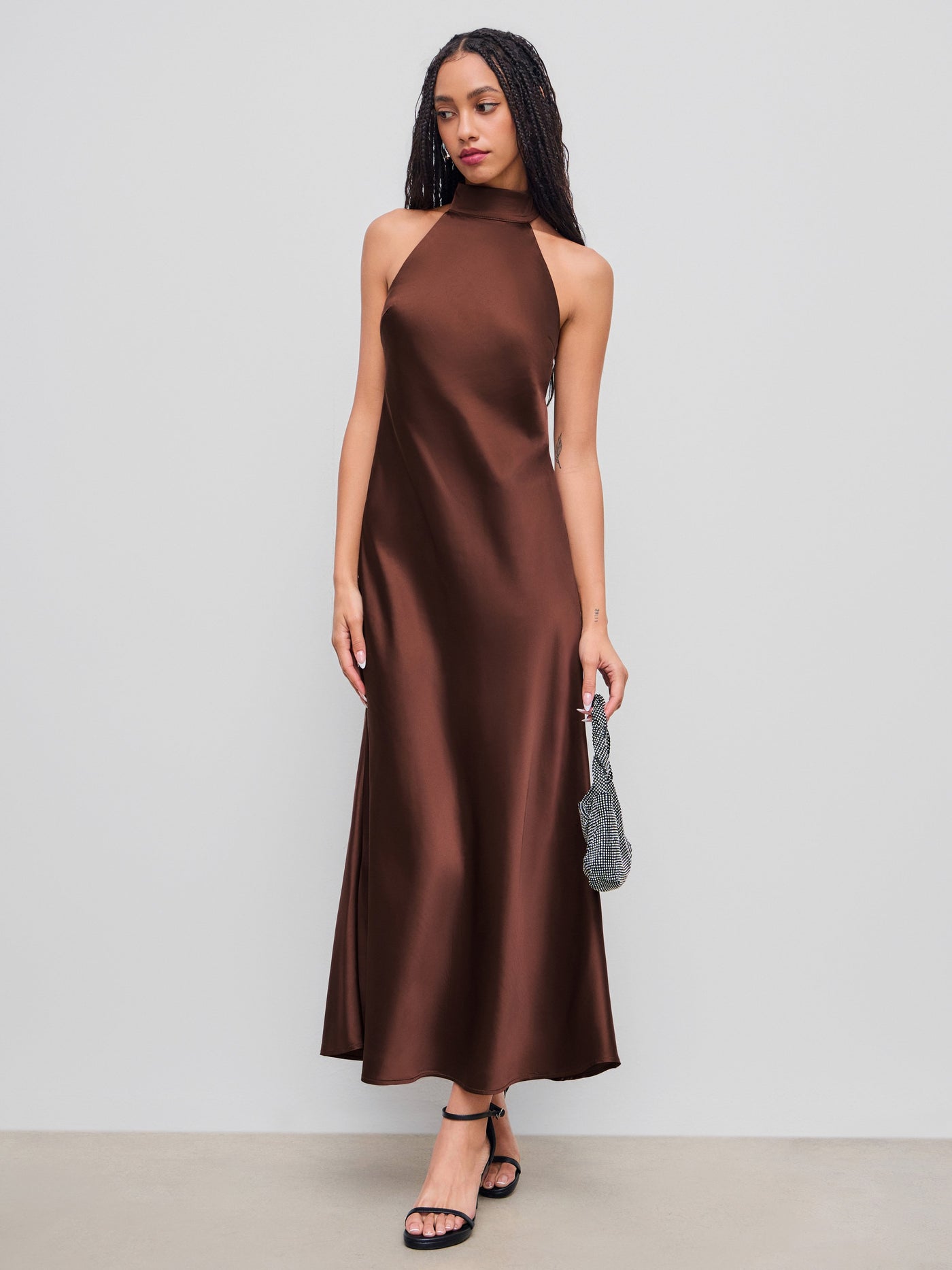 Vestido maxi satinado halter con espalda descubierta - Café - imagen 1
