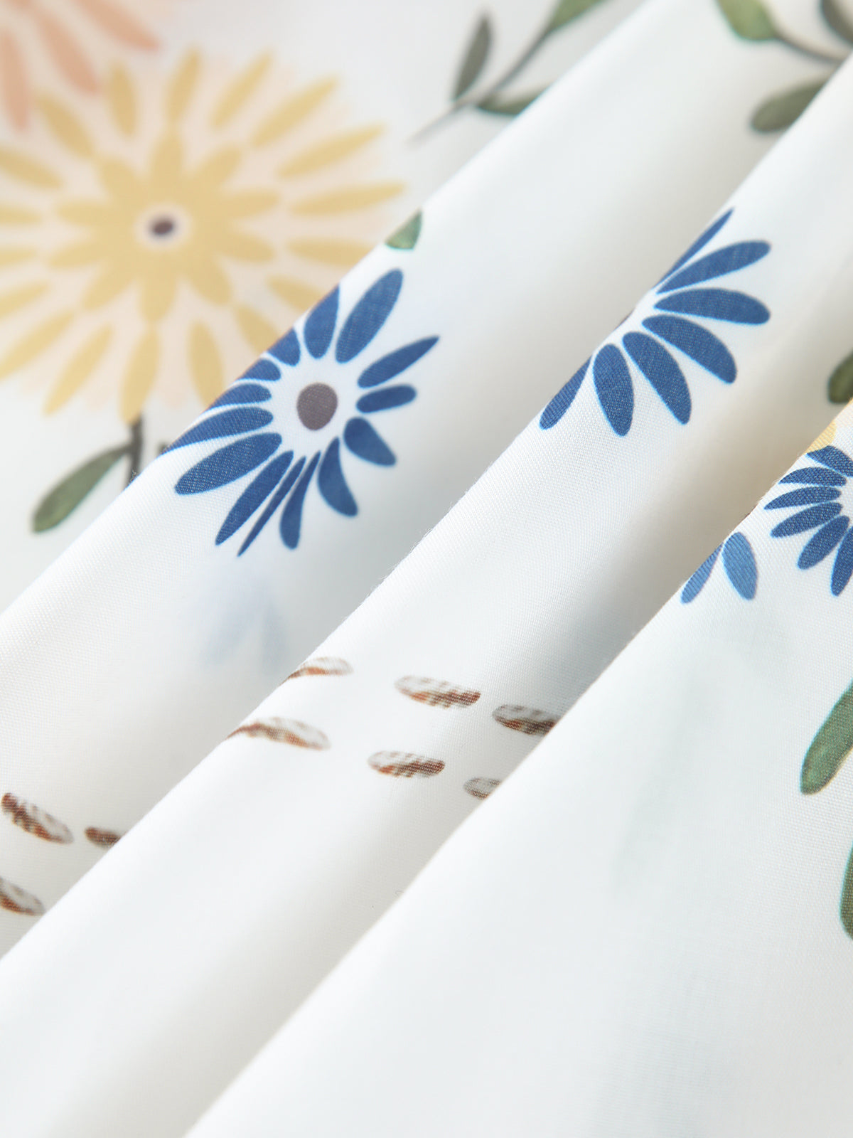 Yarı Şeffaf Önden Bağlamalı Çiçekli Bluz