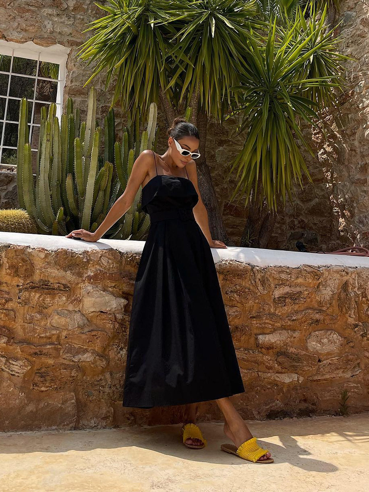 Günlük Kemerli Askılı Uzun Elbise