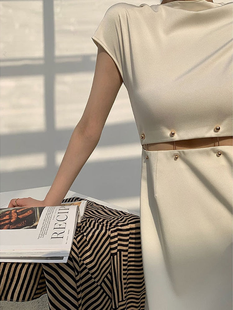 Kısa Kollu Midi Elbise