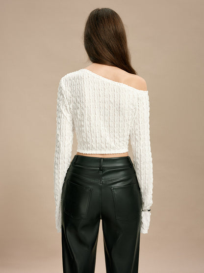 Soğuk Omuz Kesimli Plisse Tişört