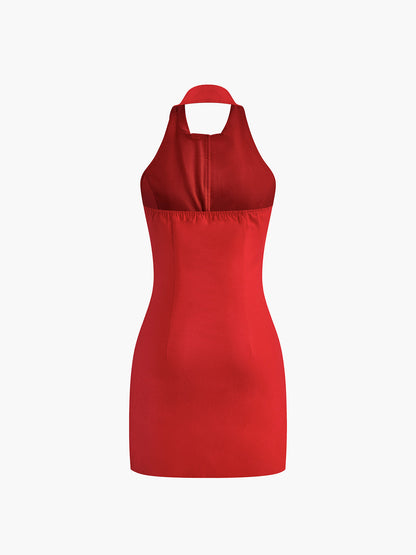 Önü Düğmeli Sırtı Açık Askılı Elbise