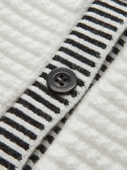 Kontrast Trim Düğmeli Hırka