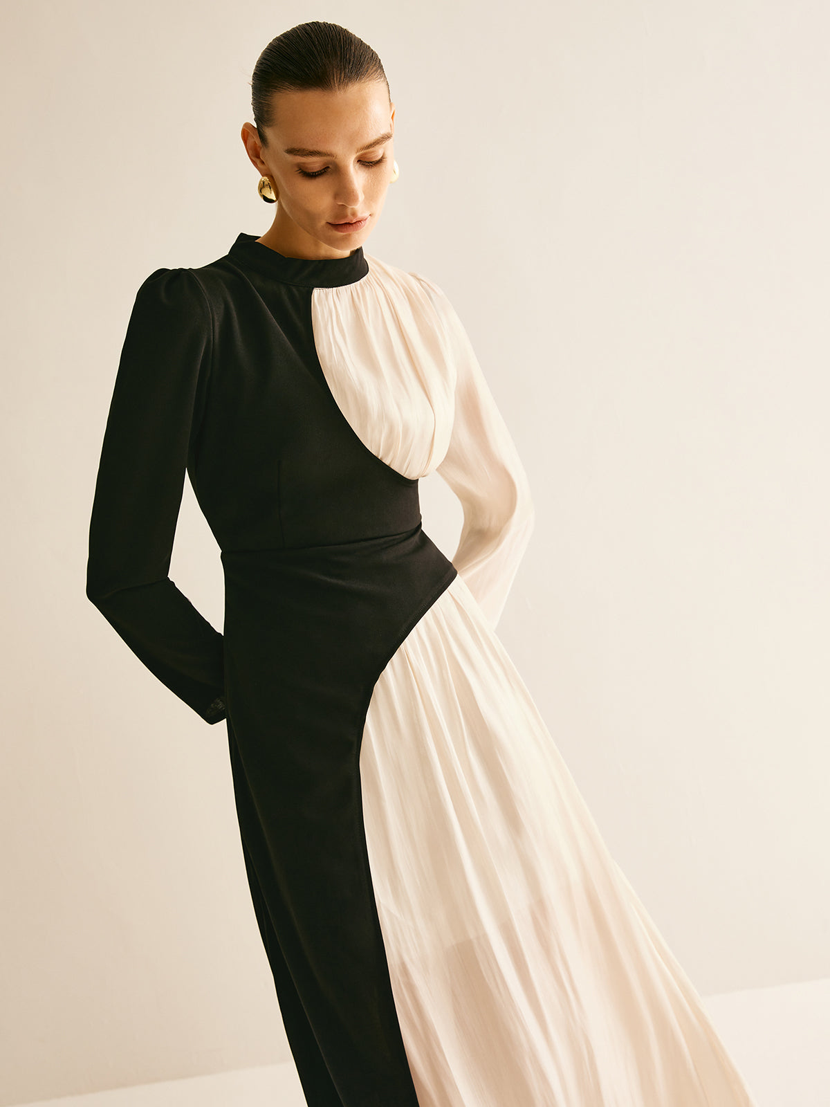 Renk Bloklu Bağcıklı Elbise