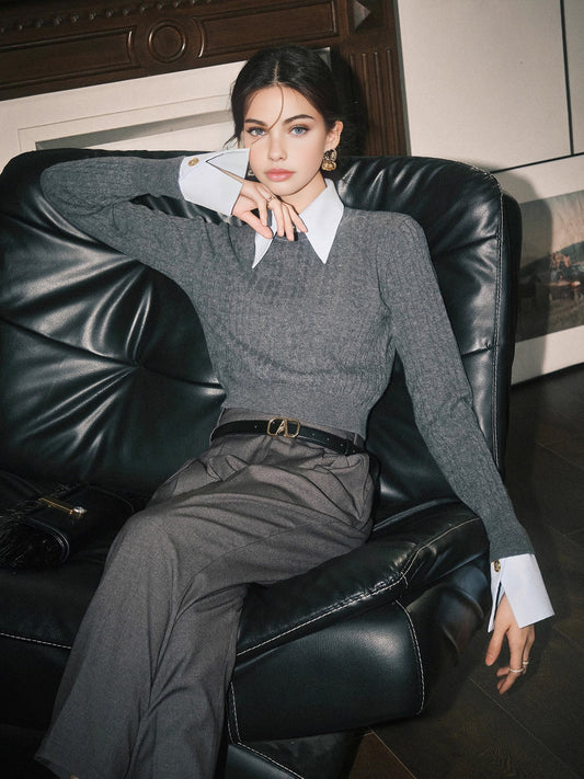 Kontrast Kesim Yumuşak Yaka Kazak