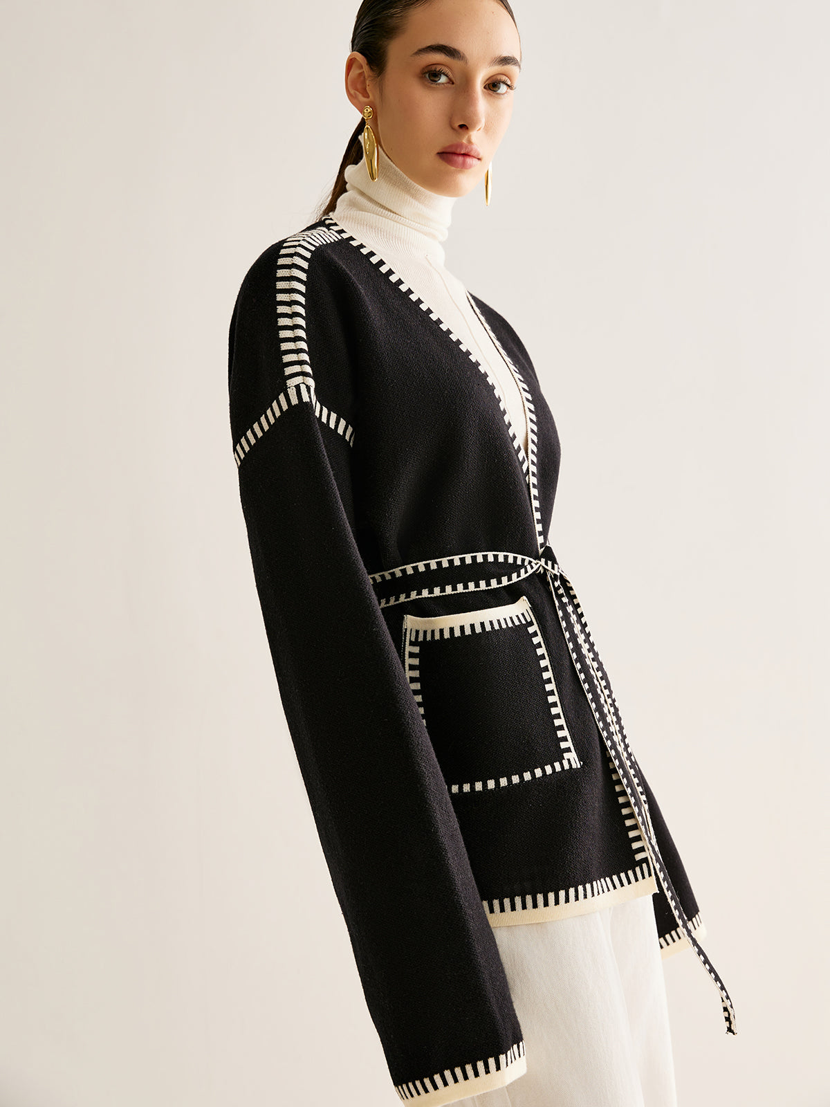 Kontrast Bağlamalı Bölünmüş Kardigan Kemerli