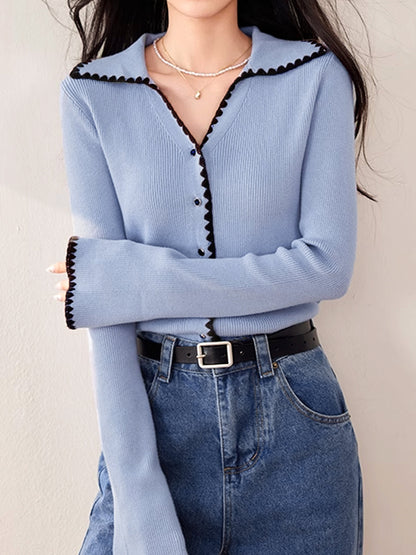 İşlemeli Yakalı Hırka