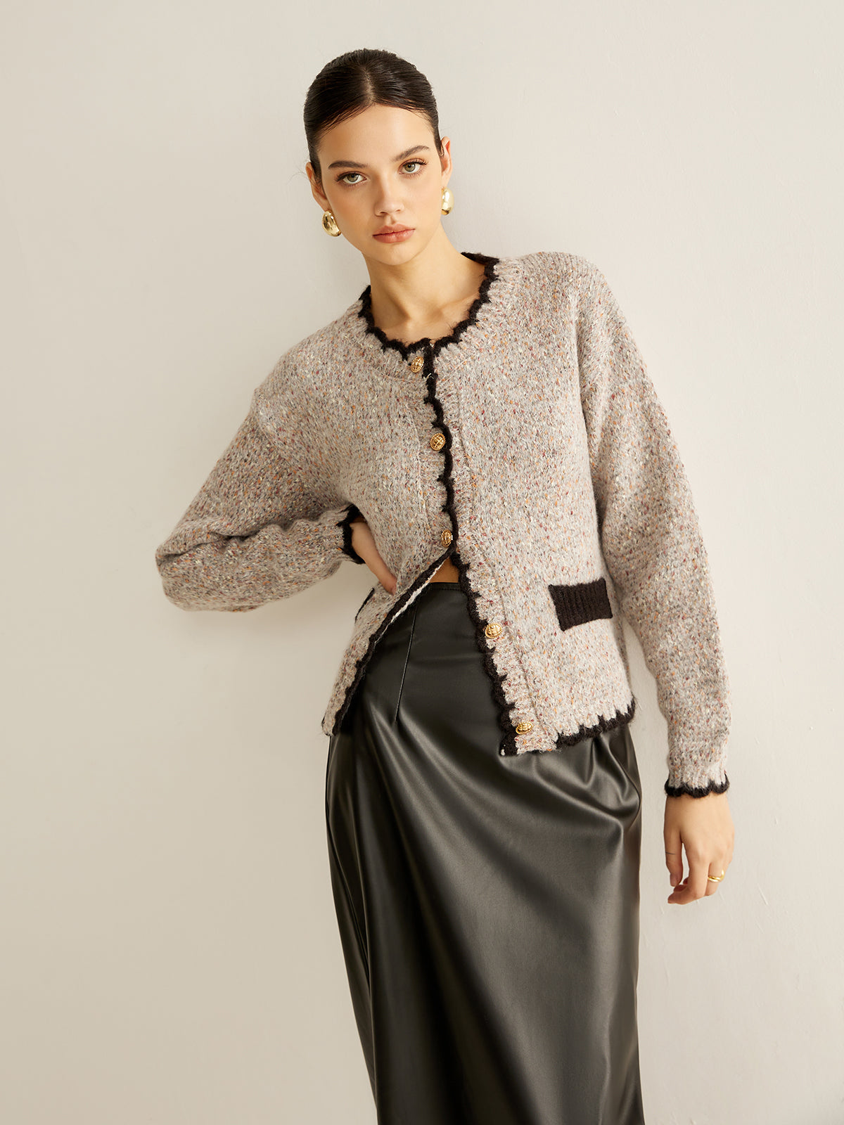 Çok Yönlü Kontrast Kesim Düğmeli Kardigan