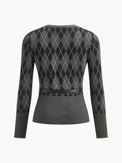 Eşkenar Dörtgen Desenli Kemer Düğmeli Hırka