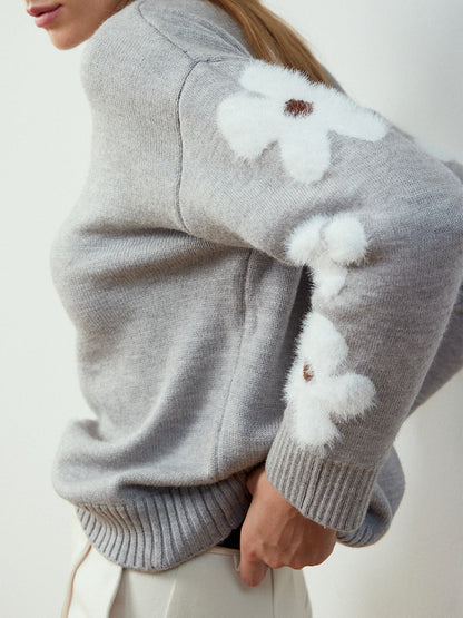 Jakarlı Çiçekli Örgü Üst