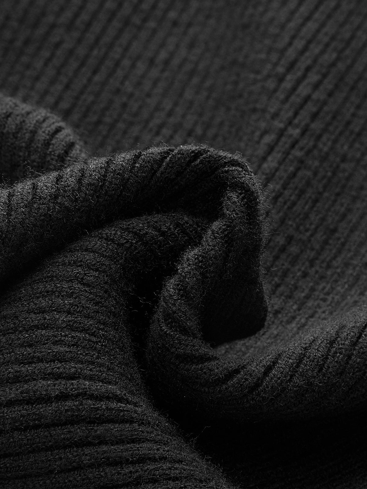 Geometrik Düğmeli Yivli Örgü Üst