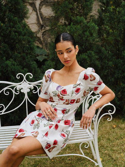 Meyve Desenli Düğmeli Ön Puf Kollu Elbise