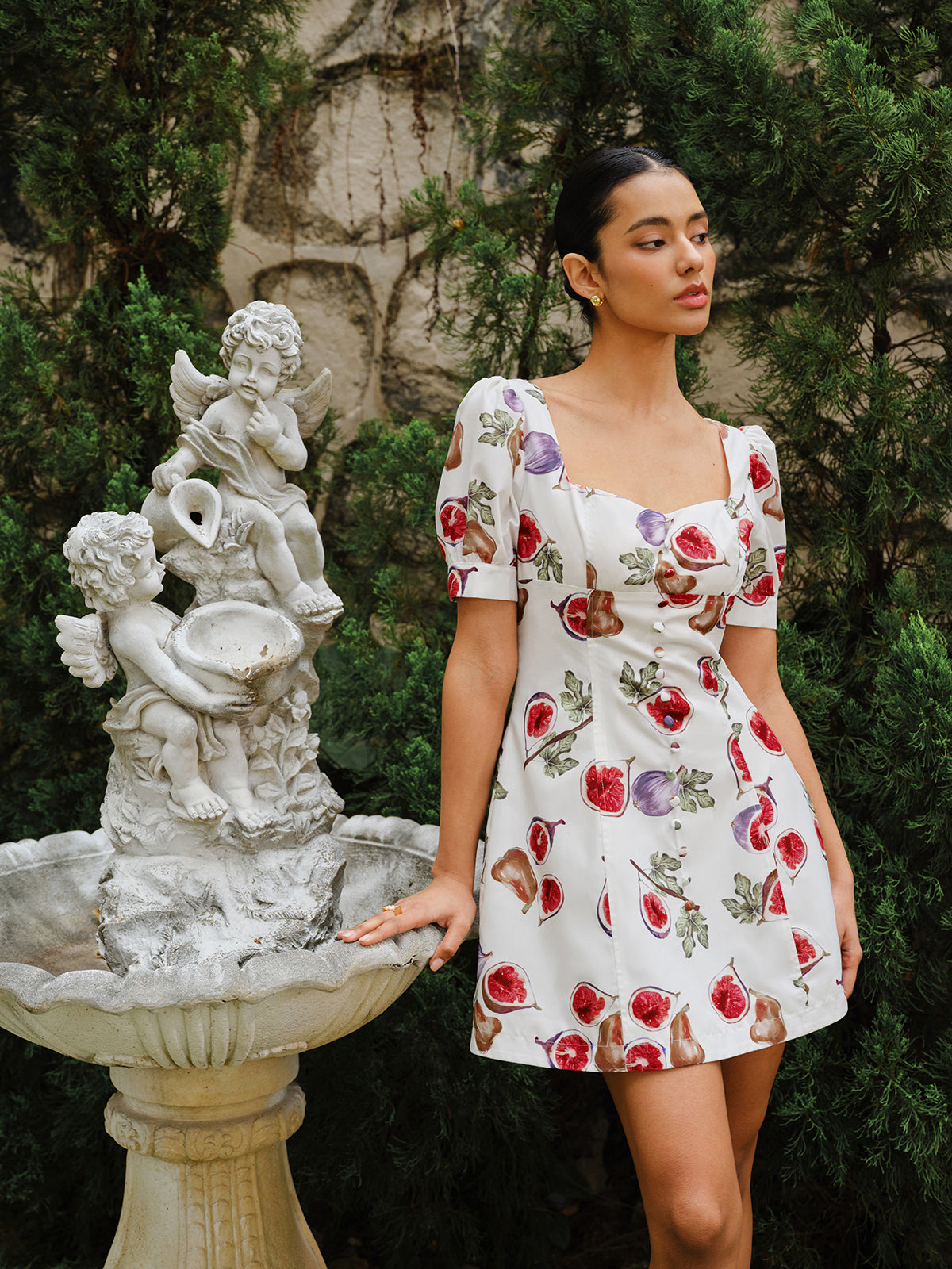 Meyve Desenli Düğmeli Ön Puf Kollu Elbise