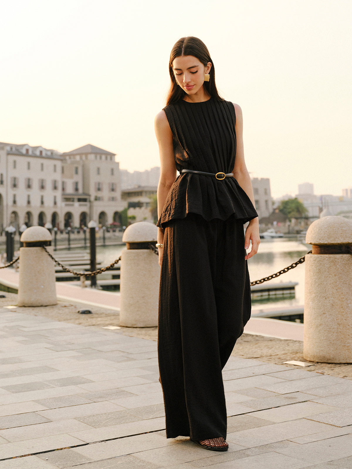 Peplum Üst Geniş Paça Pantolon Kemerli Takım