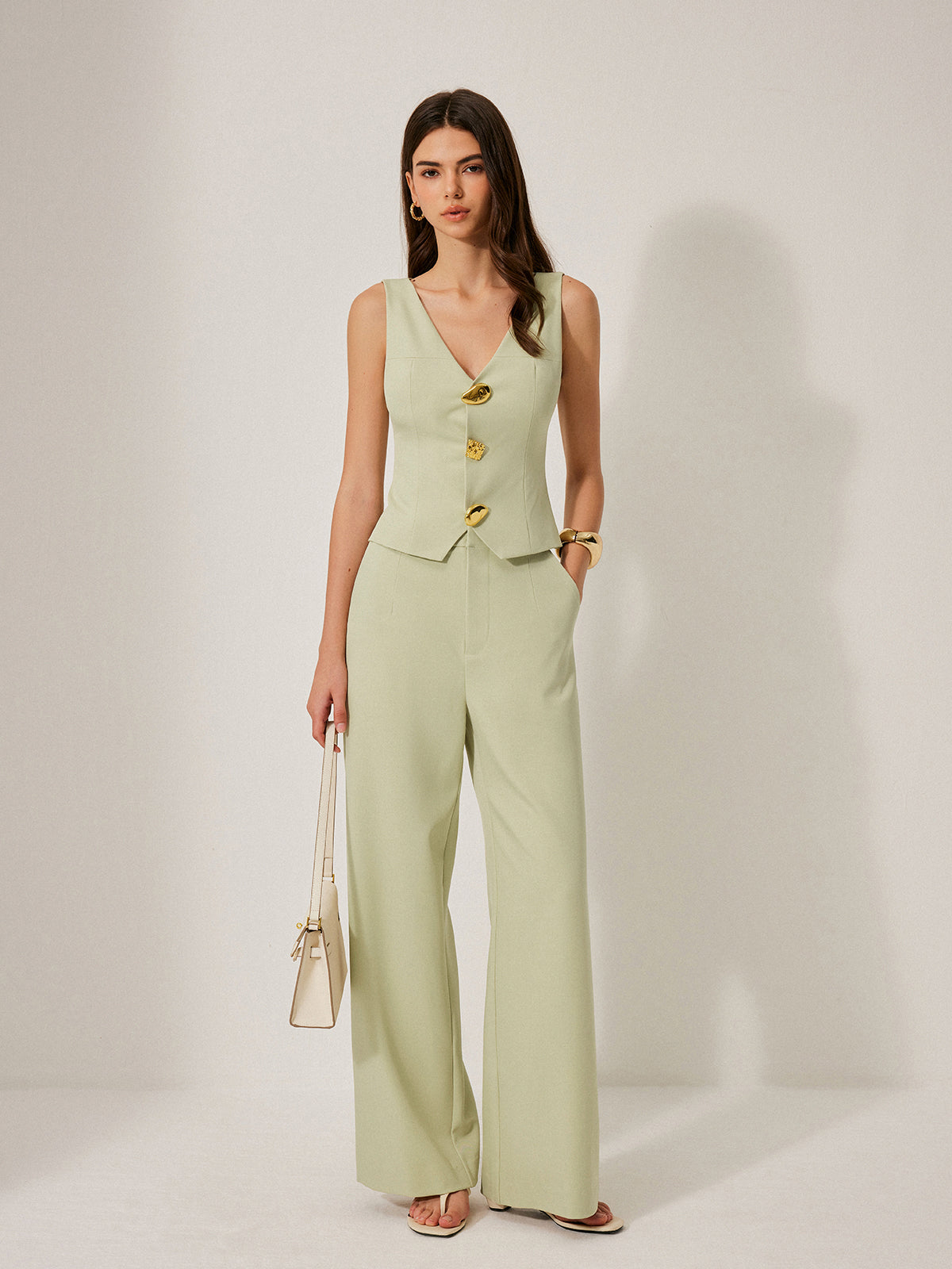 Metal Detay V Yaka Kolsuz Yelek