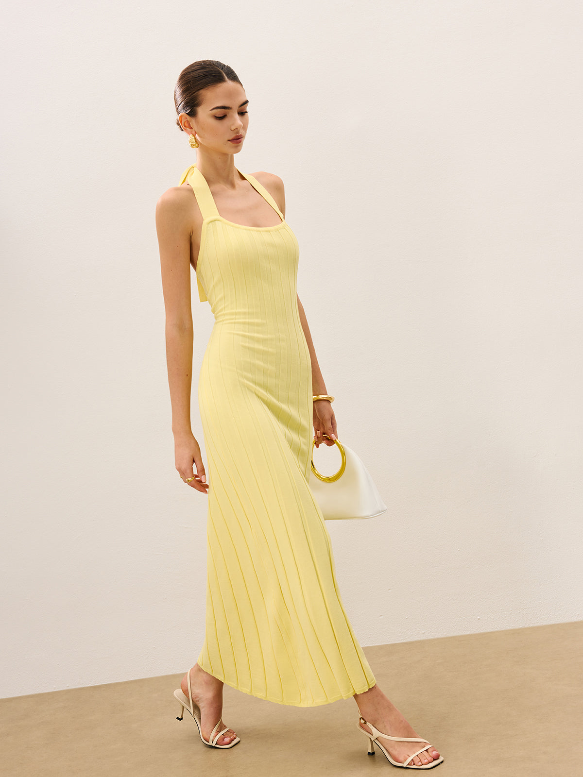 Halter Yaka Yivli Örgü Elbise